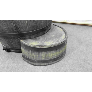 Roto fellépő merülő medencéhez