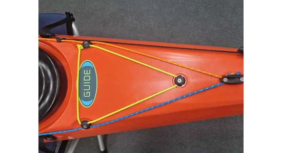 Egyedi hajók színes kötelekkel - Kalandra fel az ECO túrakajakokkal!